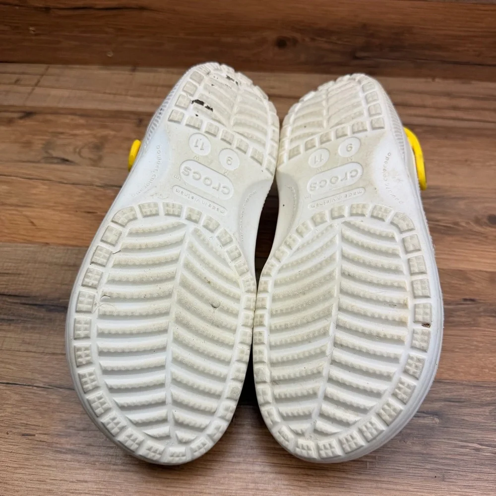 Crocs Pokémon 2 Classic Clog size  WO’s 11 M 9 Limited Edition Pikachu - Picture 3 of 8